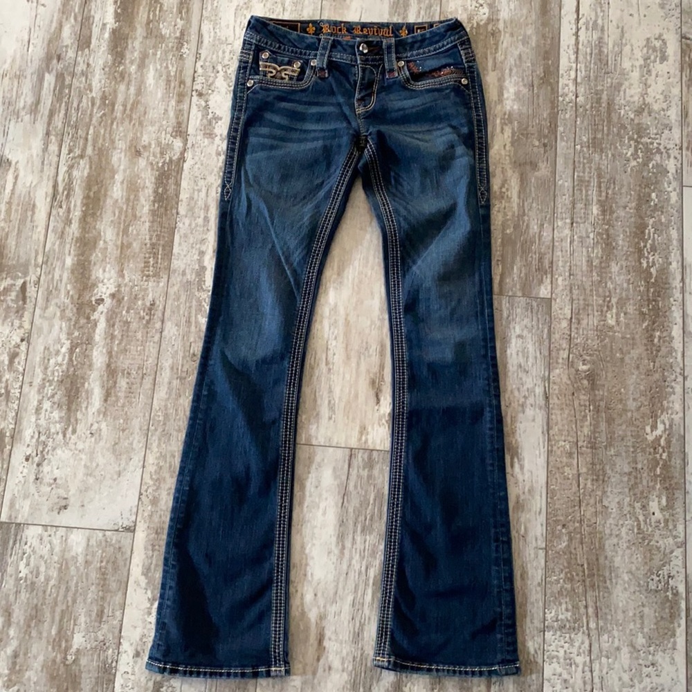 Rock revival boot cut jeans. Women’s size 26.